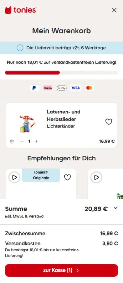 Warenkorb im deutschen Tonies-Shop (Oktober 2026) mit dem Hinweis auf 6 Werktage Lieferzeit, 3,90 € Versandkosten und dem Restbetrag bis zur versandkostenfreien Lieferung Warenkorb im deutschen Tonies-Shop (Oktober 2026) mit dem Hinweis auf 6 Werktage Lieferzeit, 3,90 € Versandkosten und dem Restbetrag bis zur versandkostenfreien Lieferung